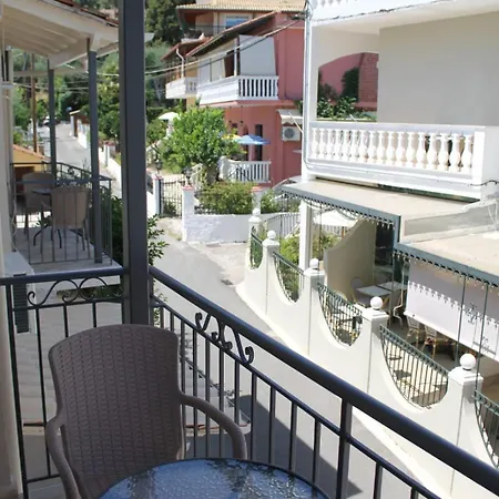 Spiti Klementina Lägenhet *