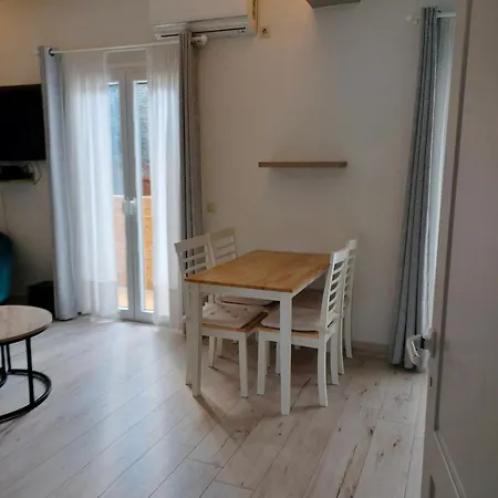 Spiti Klementina * Бенитсес